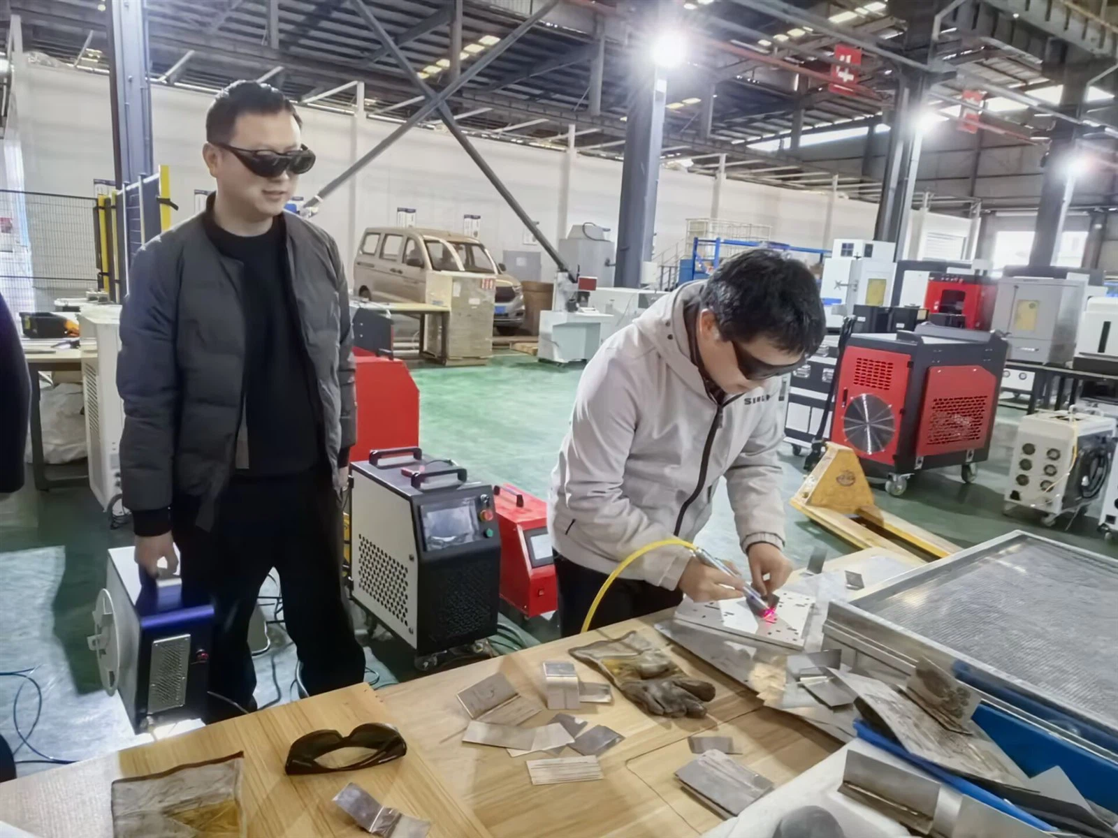 52817D5F5D5D5AD443440F4BF0A1D959 52817D5F5D5D5AD443440F4BF0A1D959